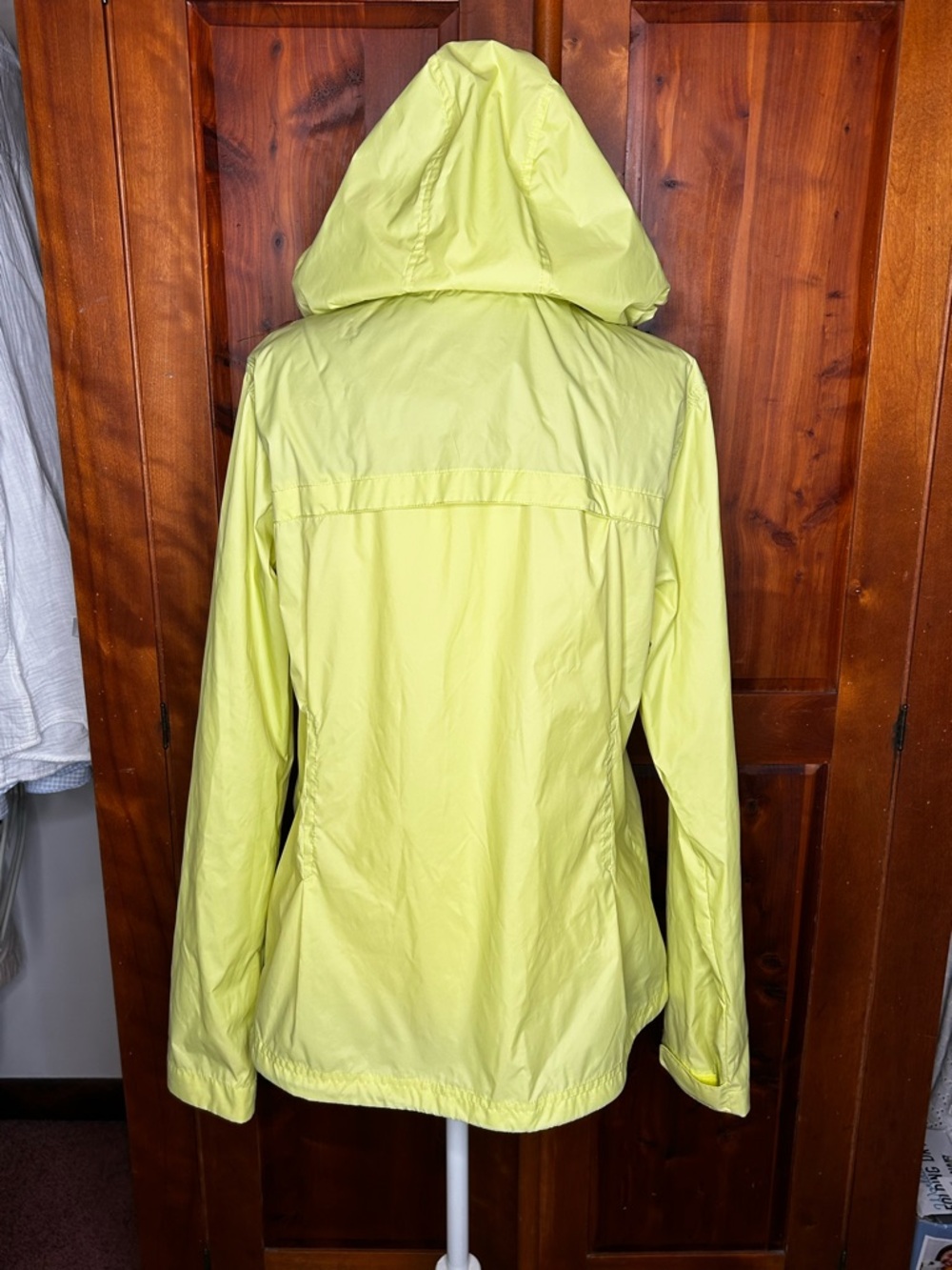 Columbia NEW Hooded Switchback Rain Jacket - Water Resistant Zip Front Hiking - Picture 3 of 17